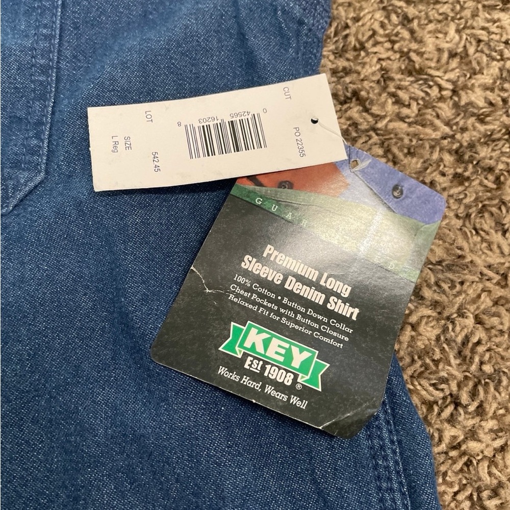 Key NWT denim, longsleeve, button-down shirt, men’s large 100% cot - Picture 2 of 3